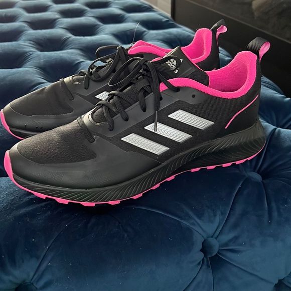 adidas Shoes - Adidas Runfalcon 2.0 Women’s shoes Size 11